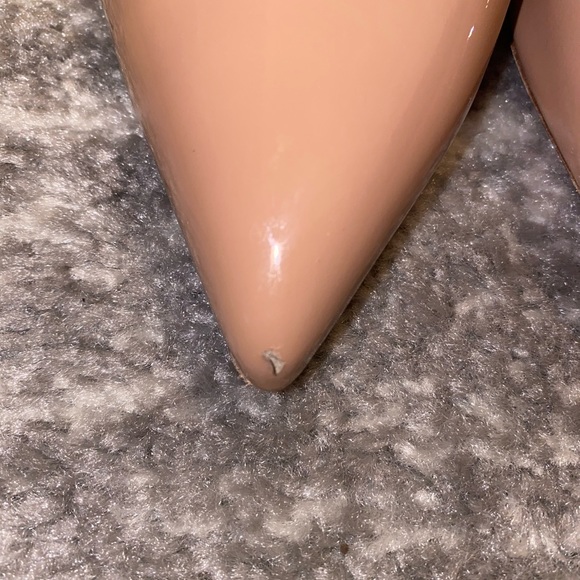 Louboutin Nude Pigalle Pumps - Picture 7 of 7